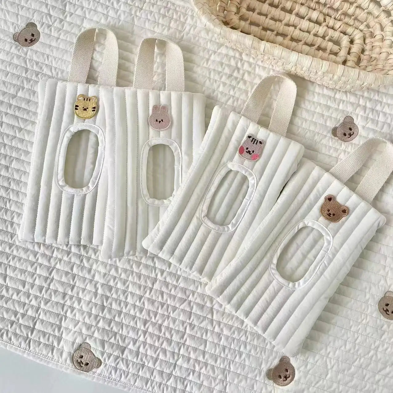 Portable Baby Tissue Box Wet Wipes Case Flip Cover Car Stroller Hanging Bag Paper Holder Storage Removable Napkin Storage Box